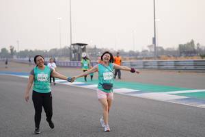 BIB: 51042, 51070
                            <button type="button" onclick="openModal(10521748)" class="btn btn-primary btn-sm float-right btn-popup" data-toggle="modal" data-target=".modal-high-quality">
                        <i class="fas fa-shopping-cart"></i> Add to Cart
                    </button>
                                            <button type="button" onclick="isThisMe(10521748, true)" class="btn btn-success btn-sm float-right btn-popup btn-isme hidden" data-toggle="tooltip" data-placement="bottom" title="นี่คือรูปของคุณใช่ไหม คลิกที่นี่เพื่อเอาเข้าอัลบั้ม">
                        <i class="fas fa-plus"></i> Add to album
                    </button>
                    <button type="button" onclick="isThisMe(10521748, false)" class="btn btn-warning btn-sm float-right btn-popup btn-isnotme hidden">
                        <i class="fas fa-ban"></i> Remove from album
                    </button>