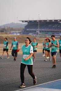 BIB: 527
                            <button type="button" onclick="openModal(10514331)" class="btn btn-primary btn-sm float-right btn-popup" data-toggle="modal" data-target=".modal-high-quality">
                        <i class="fas fa-shopping-cart"></i> Add to Cart
                    </button>
                                            <button type="button" onclick="isThisMe(10514331, true)" class="btn btn-success btn-sm float-right btn-popup btn-isme hidden" data-toggle="tooltip" data-placement="bottom" title="นี่คือรูปของคุณใช่ไหม คลิกที่นี่เพื่อเอาเข้าอัลบั้ม">
                        <i class="fas fa-plus"></i> Add to album
                    </button>
                    <button type="button" onclick="isThisMe(10514331, false)" class="btn btn-warning btn-sm float-right btn-popup btn-isnotme hidden">
                        <i class="fas fa-ban"></i> Remove from album
                    </button>