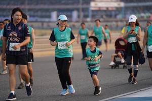 BIB: 2544, 5297
                            <button type="button" onclick="openModal(10519103)" class="btn btn-primary btn-sm float-right btn-popup" data-toggle="modal" data-target=".modal-high-quality">
                        <i class="fas fa-shopping-cart"></i> Add to Cart
                    </button>
                                            <button type="button" onclick="isThisMe(10519103, true)" class="btn btn-success btn-sm float-right btn-popup btn-isme hidden" data-toggle="tooltip" data-placement="bottom" title="นี่คือรูปของคุณใช่ไหม คลิกที่นี่เพื่อเอาเข้าอัลบั้ม">
                        <i class="fas fa-plus"></i> Add to album
                    </button>
                    <button type="button" onclick="isThisMe(10519103, false)" class="btn btn-warning btn-sm float-right btn-popup btn-isnotme hidden">
                        <i class="fas fa-ban"></i> Remove from album
                    </button>