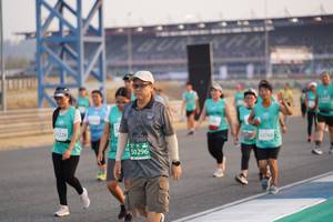 BIB: 527, 51228, 50296
                            <button type="button" onclick="openModal(10515058)" class="btn btn-primary btn-sm float-right btn-popup" data-toggle="modal" data-target=".modal-high-quality">
                        <i class="fas fa-shopping-cart"></i> Add to Cart
                    </button>
                                            <button type="button" onclick="isThisMe(10515058, true)" class="btn btn-success btn-sm float-right btn-popup btn-isme hidden" data-toggle="tooltip" data-placement="bottom" title="นี่คือรูปของคุณใช่ไหม คลิกที่นี่เพื่อเอาเข้าอัลบั้ม">
                        <i class="fas fa-plus"></i> Add to album
                    </button>
                    <button type="button" onclick="isThisMe(10515058, false)" class="btn btn-warning btn-sm float-right btn-popup btn-isnotme hidden">
                        <i class="fas fa-ban"></i> Remove from album
                    </button>