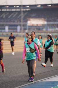 BIB: 509
                            <button type="button" onclick="openModal(10515547)" class="btn btn-primary btn-sm float-right btn-popup" data-toggle="modal" data-target=".modal-high-quality">
                        <i class="fas fa-shopping-cart"></i> Add to Cart
                    </button>
                                            <button type="button" onclick="isThisMe(10515547, true)" class="btn btn-success btn-sm float-right btn-popup btn-isme hidden" data-toggle="tooltip" data-placement="bottom" title="นี่คือรูปของคุณใช่ไหม คลิกที่นี่เพื่อเอาเข้าอัลบั้ม">
                        <i class="fas fa-plus"></i> Add to album
                    </button>
                    <button type="button" onclick="isThisMe(10515547, false)" class="btn btn-warning btn-sm float-right btn-popup btn-isnotme hidden">
                        <i class="fas fa-ban"></i> Remove from album
                    </button>