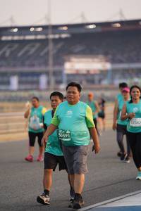 BIB: 52582, 50491
                            <button type="button" onclick="openModal(10517756)" class="btn btn-primary btn-sm float-right btn-popup" data-toggle="modal" data-target=".modal-high-quality">
                        <i class="fas fa-shopping-cart"></i> Add to Cart
                    </button>
                                            <button type="button" onclick="isThisMe(10517756, true)" class="btn btn-success btn-sm float-right btn-popup btn-isme hidden" data-toggle="tooltip" data-placement="bottom" title="นี่คือรูปของคุณใช่ไหม คลิกที่นี่เพื่อเอาเข้าอัลบั้ม">
                        <i class="fas fa-plus"></i> Add to album
                    </button>
                    <button type="button" onclick="isThisMe(10517756, false)" class="btn btn-warning btn-sm float-right btn-popup btn-isnotme hidden">
                        <i class="fas fa-ban"></i> Remove from album
                    </button>