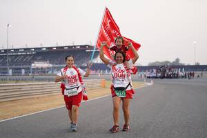 BIB: 51098, 0175, 
                            <button type="button" onclick="openModal(10521899)" class="btn btn-primary btn-sm float-right btn-popup" data-toggle="modal" data-target=".modal-high-quality">
                        <i class="fas fa-shopping-cart"></i> Add to Cart
                    </button>
                                            <button type="button" onclick="isThisMe(10521899, true)" class="btn btn-success btn-sm float-right btn-popup btn-isme hidden" data-toggle="tooltip" data-placement="bottom" title="นี่คือรูปของคุณใช่ไหม คลิกที่นี่เพื่อเอาเข้าอัลบั้ม">
                        <i class="fas fa-plus"></i> Add to album
                    </button>
                    <button type="button" onclick="isThisMe(10521899, false)" class="btn btn-warning btn-sm float-right btn-popup btn-isnotme hidden">
                        <i class="fas fa-ban"></i> Remove from album
                    </button>