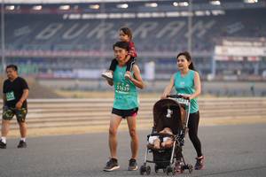 BIB: 51639
                            <button type="button" onclick="openModal(10519949)" class="btn btn-primary btn-sm float-right btn-popup" data-toggle="modal" data-target=".modal-high-quality">
                        <i class="fas fa-shopping-cart"></i> Add to Cart
                    </button>
                                            <button type="button" onclick="isThisMe(10519949, true)" class="btn btn-success btn-sm float-right btn-popup btn-isme hidden" data-toggle="tooltip" data-placement="bottom" title="นี่คือรูปของคุณใช่ไหม คลิกที่นี่เพื่อเอาเข้าอัลบั้ม">
                        <i class="fas fa-plus"></i> Add to album
                    </button>
                    <button type="button" onclick="isThisMe(10519949, false)" class="btn btn-warning btn-sm float-right btn-popup btn-isnotme hidden">
                        <i class="fas fa-ban"></i> Remove from album
                    </button>