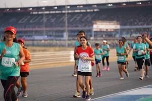 BIB: 52815, 52648
                            <button type="button" onclick="openModal(10513034)" class="btn btn-primary btn-sm float-right btn-popup" data-toggle="modal" data-target=".modal-high-quality">
                        <i class="fas fa-shopping-cart"></i> Add to Cart
                    </button>
                                            <button type="button" onclick="isThisMe(10513034, true)" class="btn btn-success btn-sm float-right btn-popup btn-isme hidden" data-toggle="tooltip" data-placement="bottom" title="นี่คือรูปของคุณใช่ไหม คลิกที่นี่เพื่อเอาเข้าอัลบั้ม">
                        <i class="fas fa-plus"></i> Add to album
                    </button>
                    <button type="button" onclick="isThisMe(10513034, false)" class="btn btn-warning btn-sm float-right btn-popup btn-isnotme hidden">
                        <i class="fas fa-ban"></i> Remove from album
                    </button>