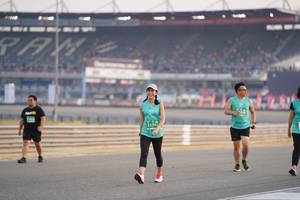 BIB: 53392
                            <button type="button" onclick="openModal(10521279)" class="btn btn-primary btn-sm float-right btn-popup" data-toggle="modal" data-target=".modal-high-quality">
                        <i class="fas fa-shopping-cart"></i> Add to Cart
                    </button>
                                            <button type="button" onclick="isThisMe(10521279, true)" class="btn btn-success btn-sm float-right btn-popup btn-isme hidden" data-toggle="tooltip" data-placement="bottom" title="นี่คือรูปของคุณใช่ไหม คลิกที่นี่เพื่อเอาเข้าอัลบั้ม">
                        <i class="fas fa-plus"></i> Add to album
                    </button>
                    <button type="button" onclick="isThisMe(10521279, false)" class="btn btn-warning btn-sm float-right btn-popup btn-isnotme hidden">
                        <i class="fas fa-ban"></i> Remove from album
                    </button>