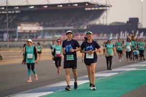 BIB: 51116, 53010, 51645
                            <button type="button" onclick="openModal(10519414)" class="btn btn-primary btn-sm float-right btn-popup" data-toggle="modal" data-target=".modal-high-quality">
                        <i class="fas fa-shopping-cart"></i> Add to Cart
                    </button>
                                            <button type="button" onclick="isThisMe(10519414, true)" class="btn btn-success btn-sm float-right btn-popup btn-isme hidden" data-toggle="tooltip" data-placement="bottom" title="นี่คือรูปของคุณใช่ไหม คลิกที่นี่เพื่อเอาเข้าอัลบั้ม">
                        <i class="fas fa-plus"></i> Add to album
                    </button>
                    <button type="button" onclick="isThisMe(10519414, false)" class="btn btn-warning btn-sm float-right btn-popup btn-isnotme hidden">
                        <i class="fas fa-ban"></i> Remove from album
                    </button>