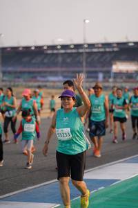 BIB: 53233
                            <button type="button" onclick="openModal(10514776)" class="btn btn-primary btn-sm float-right btn-popup" data-toggle="modal" data-target=".modal-high-quality">
                        <i class="fas fa-shopping-cart"></i> Add to Cart
                    </button>
                                            <button type="button" onclick="isThisMe(10514776, true)" class="btn btn-success btn-sm float-right btn-popup btn-isme hidden" data-toggle="tooltip" data-placement="bottom" title="นี่คือรูปของคุณใช่ไหม คลิกที่นี่เพื่อเอาเข้าอัลบั้ม">
                        <i class="fas fa-plus"></i> Add to album
                    </button>
                    <button type="button" onclick="isThisMe(10514776, false)" class="btn btn-warning btn-sm float-right btn-popup btn-isnotme hidden">
                        <i class="fas fa-ban"></i> Remove from album
                    </button>