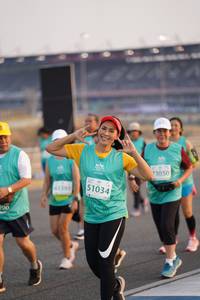 BIB: 73050, 51034, 81191
                            <button type="button" onclick="openModal(10516383)" class="btn btn-primary btn-sm float-right btn-popup" data-toggle="modal" data-target=".modal-high-quality">
                        <i class="fas fa-shopping-cart"></i> Add to Cart
                    </button>
                                            <button type="button" onclick="isThisMe(10516383, true)" class="btn btn-success btn-sm float-right btn-popup btn-isme hidden" data-toggle="tooltip" data-placement="bottom" title="นี่คือรูปของคุณใช่ไหม คลิกที่นี่เพื่อเอาเข้าอัลบั้ม">
                        <i class="fas fa-plus"></i> Add to album
                    </button>
                    <button type="button" onclick="isThisMe(10516383, false)" class="btn btn-warning btn-sm float-right btn-popup btn-isnotme hidden">
                        <i class="fas fa-ban"></i> Remove from album
                    </button>