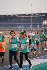 BIB: 018, 507, 50575, 520
                            <button type="button" onclick="openModal(10514071)" class="btn btn-primary btn-sm float-right btn-popup" data-toggle="modal" data-target=".modal-high-quality">
                        <i class="fas fa-shopping-cart"></i> Add to Cart
                    </button>
                                            <button type="button" onclick="isThisMe(10514071, true)" class="btn btn-success btn-sm float-right btn-popup btn-isme hidden" data-toggle="tooltip" data-placement="bottom" title="นี่คือรูปของคุณใช่ไหม คลิกที่นี่เพื่อเอาเข้าอัลบั้ม">
                        <i class="fas fa-plus"></i> Add to album
                    </button>
                    <button type="button" onclick="isThisMe(10514071, false)" class="btn btn-warning btn-sm float-right btn-popup btn-isnotme hidden">
                        <i class="fas fa-ban"></i> Remove from album
                    </button>