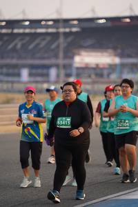 BIB: 286, 53413, 52104
                            <button type="button" onclick="openModal(10518105)" class="btn btn-primary btn-sm float-right btn-popup" data-toggle="modal" data-target=".modal-high-quality">
                        <i class="fas fa-shopping-cart"></i> Add to Cart
                    </button>
                                            <button type="button" onclick="isThisMe(10518105, true)" class="btn btn-success btn-sm float-right btn-popup btn-isme hidden" data-toggle="tooltip" data-placement="bottom" title="นี่คือรูปของคุณใช่ไหม คลิกที่นี่เพื่อเอาเข้าอัลบั้ม">
                        <i class="fas fa-plus"></i> Add to album
                    </button>
                    <button type="button" onclick="isThisMe(10518105, false)" class="btn btn-warning btn-sm float-right btn-popup btn-isnotme hidden">
                        <i class="fas fa-ban"></i> Remove from album
                    </button>