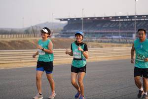 BIB: 50327, 51279, 50760
                            <button type="button" onclick="openModal(10512091)" class="btn btn-primary btn-sm float-right btn-popup" data-toggle="modal" data-target=".modal-high-quality">
                        <i class="fas fa-shopping-cart"></i> Add to Cart
                    </button>
                                            <button type="button" onclick="isThisMe(10512091, true)" class="btn btn-success btn-sm float-right btn-popup btn-isme hidden" data-toggle="tooltip" data-placement="bottom" title="นี่คือรูปของคุณใช่ไหม คลิกที่นี่เพื่อเอาเข้าอัลบั้ม">
                        <i class="fas fa-plus"></i> Add to album
                    </button>
                    <button type="button" onclick="isThisMe(10512091, false)" class="btn btn-warning btn-sm float-right btn-popup btn-isnotme hidden">
                        <i class="fas fa-ban"></i> Remove from album
                    </button>