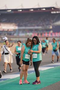 BIB: 3136, 53259
                            <button type="button" onclick="openModal(10515459)" class="btn btn-primary btn-sm float-right btn-popup" data-toggle="modal" data-target=".modal-high-quality">
                        <i class="fas fa-shopping-cart"></i> Add to Cart
                    </button>
                                            <button type="button" onclick="isThisMe(10515459, true)" class="btn btn-success btn-sm float-right btn-popup btn-isme hidden" data-toggle="tooltip" data-placement="bottom" title="นี่คือรูปของคุณใช่ไหม คลิกที่นี่เพื่อเอาเข้าอัลบั้ม">
                        <i class="fas fa-plus"></i> Add to album
                    </button>
                    <button type="button" onclick="isThisMe(10515459, false)" class="btn btn-warning btn-sm float-right btn-popup btn-isnotme hidden">
                        <i class="fas fa-ban"></i> Remove from album
                    </button>