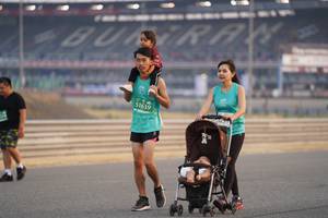 BIB: 51639
                            <button type="button" onclick="openModal(10519957)" class="btn btn-primary btn-sm float-right btn-popup" data-toggle="modal" data-target=".modal-high-quality">
                        <i class="fas fa-shopping-cart"></i> Add to Cart
                    </button>
                                            <button type="button" onclick="isThisMe(10519957, true)" class="btn btn-success btn-sm float-right btn-popup btn-isme hidden" data-toggle="tooltip" data-placement="bottom" title="นี่คือรูปของคุณใช่ไหม คลิกที่นี่เพื่อเอาเข้าอัลบั้ม">
                        <i class="fas fa-plus"></i> Add to album
                    </button>
                    <button type="button" onclick="isThisMe(10519957, false)" class="btn btn-warning btn-sm float-right btn-popup btn-isnotme hidden">
                        <i class="fas fa-ban"></i> Remove from album
                    </button>