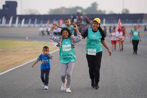 BIB: 53209, 53210
                            <button type="button" onclick="openModal(10521627)" class="btn btn-primary btn-sm float-right btn-popup" data-toggle="modal" data-target=".modal-high-quality">
                        <i class="fas fa-shopping-cart"></i> Add to Cart
                    </button>
                                            <button type="button" onclick="isThisMe(10521627, true)" class="btn btn-success btn-sm float-right btn-popup btn-isme hidden" data-toggle="tooltip" data-placement="bottom" title="นี่คือรูปของคุณใช่ไหม คลิกที่นี่เพื่อเอาเข้าอัลบั้ม">
                        <i class="fas fa-plus"></i> Add to album
                    </button>
                    <button type="button" onclick="isThisMe(10521627, false)" class="btn btn-warning btn-sm float-right btn-popup btn-isnotme hidden">
                        <i class="fas fa-ban"></i> Remove from album
                    </button>