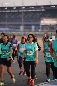 BIB: 5083, 83360, 52881, 5313
                            <button type="button" onclick="openModal(10514680)" class="btn btn-primary btn-sm float-right btn-popup" data-toggle="modal" data-target=".modal-high-quality">
                        <i class="fas fa-shopping-cart"></i> Add to Cart
                    </button>
                                            <button type="button" onclick="isThisMe(10514680, true)" class="btn btn-success btn-sm float-right btn-popup btn-isme hidden" data-toggle="tooltip" data-placement="bottom" title="นี่คือรูปของคุณใช่ไหม คลิกที่นี่เพื่อเอาเข้าอัลบั้ม">
                        <i class="fas fa-plus"></i> Add to album
                    </button>
                    <button type="button" onclick="isThisMe(10514680, false)" class="btn btn-warning btn-sm float-right btn-popup btn-isnotme hidden">
                        <i class="fas fa-ban"></i> Remove from album
                    </button>