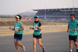 BIB: 5032, 60760, 1279
                            <button type="button" onclick="openModal(10512090)" class="btn btn-primary btn-sm float-right btn-popup" data-toggle="modal" data-target=".modal-high-quality">
                        <i class="fas fa-shopping-cart"></i> Add to Cart
                    </button>
                                            <button type="button" onclick="isThisMe(10512090, true)" class="btn btn-success btn-sm float-right btn-popup btn-isme hidden" data-toggle="tooltip" data-placement="bottom" title="นี่คือรูปของคุณใช่ไหม คลิกที่นี่เพื่อเอาเข้าอัลบั้ม">
                        <i class="fas fa-plus"></i> Add to album
                    </button>
                    <button type="button" onclick="isThisMe(10512090, false)" class="btn btn-warning btn-sm float-right btn-popup btn-isnotme hidden">
                        <i class="fas fa-ban"></i> Remove from album
                    </button>