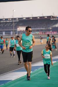 BIB: 51882, 52265
                            <button type="button" onclick="openModal(10518643)" class="btn btn-primary btn-sm float-right btn-popup" data-toggle="modal" data-target=".modal-high-quality">
                        <i class="fas fa-shopping-cart"></i> Add to Cart
                    </button>
                                            <button type="button" onclick="isThisMe(10518643, true)" class="btn btn-success btn-sm float-right btn-popup btn-isme hidden" data-toggle="tooltip" data-placement="bottom" title="นี่คือรูปของคุณใช่ไหม คลิกที่นี่เพื่อเอาเข้าอัลบั้ม">
                        <i class="fas fa-plus"></i> Add to album
                    </button>
                    <button type="button" onclick="isThisMe(10518643, false)" class="btn btn-warning btn-sm float-right btn-popup btn-isnotme hidden">
                        <i class="fas fa-ban"></i> Remove from album
                    </button>