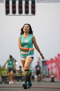 BIB: 752406
                            <button type="button" onclick="openModal(10523558)" class="btn btn-primary btn-sm float-right btn-popup" data-toggle="modal" data-target=".modal-high-quality">
                        <i class="fas fa-shopping-cart"></i> Add to Cart
                    </button>
                                            <button type="button" onclick="isThisMe(10523558, true)" class="btn btn-success btn-sm float-right btn-popup btn-isme hidden" data-toggle="tooltip" data-placement="bottom" title="นี่คือรูปของคุณใช่ไหม คลิกที่นี่เพื่อเอาเข้าอัลบั้ม">
                        <i class="fas fa-plus"></i> Add to album
                    </button>
                    <button type="button" onclick="isThisMe(10523558, false)" class="btn btn-warning btn-sm float-right btn-popup btn-isnotme hidden">
                        <i class="fas fa-ban"></i> Remove from album
                    </button>