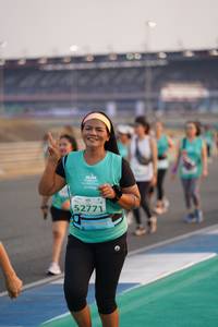 BIB: 52771
                            <button type="button" onclick="openModal(10518403)" class="btn btn-primary btn-sm float-right btn-popup" data-toggle="modal" data-target=".modal-high-quality">
                        <i class="fas fa-shopping-cart"></i> Add to Cart
                    </button>
                                            <button type="button" onclick="isThisMe(10518403, true)" class="btn btn-success btn-sm float-right btn-popup btn-isme hidden" data-toggle="tooltip" data-placement="bottom" title="นี่คือรูปของคุณใช่ไหม คลิกที่นี่เพื่อเอาเข้าอัลบั้ม">
                        <i class="fas fa-plus"></i> Add to album
                    </button>
                    <button type="button" onclick="isThisMe(10518403, false)" class="btn btn-warning btn-sm float-right btn-popup btn-isnotme hidden">
                        <i class="fas fa-ban"></i> Remove from album
                    </button>