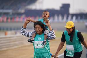 BIB: 53209, 51941
                            <button type="button" onclick="openModal(10521646)" class="btn btn-primary btn-sm float-right btn-popup" data-toggle="modal" data-target=".modal-high-quality">
                        <i class="fas fa-shopping-cart"></i> Add to Cart
                    </button>
                                            <button type="button" onclick="isThisMe(10521646, true)" class="btn btn-success btn-sm float-right btn-popup btn-isme hidden" data-toggle="tooltip" data-placement="bottom" title="นี่คือรูปของคุณใช่ไหม คลิกที่นี่เพื่อเอาเข้าอัลบั้ม">
                        <i class="fas fa-plus"></i> Add to album
                    </button>
                    <button type="button" onclick="isThisMe(10521646, false)" class="btn btn-warning btn-sm float-right btn-popup btn-isnotme hidden">
                        <i class="fas fa-ban"></i> Remove from album
                    </button>