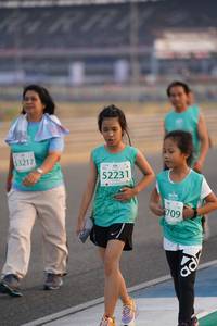 BIB: 3217, 52231, 709
                            <button type="button" onclick="openModal(10518915)" class="btn btn-primary btn-sm float-right btn-popup" data-toggle="modal" data-target=".modal-high-quality">
                        <i class="fas fa-shopping-cart"></i> Add to Cart
                    </button>
                                            <button type="button" onclick="isThisMe(10518915, true)" class="btn btn-success btn-sm float-right btn-popup btn-isme hidden" data-toggle="tooltip" data-placement="bottom" title="นี่คือรูปของคุณใช่ไหม คลิกที่นี่เพื่อเอาเข้าอัลบั้ม">
                        <i class="fas fa-plus"></i> Add to album
                    </button>
                    <button type="button" onclick="isThisMe(10518915, false)" class="btn btn-warning btn-sm float-right btn-popup btn-isnotme hidden">
                        <i class="fas fa-ban"></i> Remove from album
                    </button>