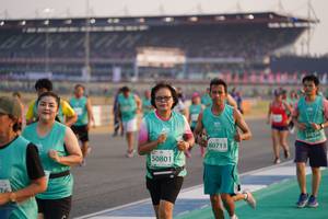 BIB: 1859, 80713, 50801
                            <button type="button" onclick="openModal(10513847)" class="btn btn-primary btn-sm float-right btn-popup" data-toggle="modal" data-target=".modal-high-quality">
                        <i class="fas fa-shopping-cart"></i> Add to Cart
                    </button>
                                            <button type="button" onclick="isThisMe(10513847, true)" class="btn btn-success btn-sm float-right btn-popup btn-isme hidden" data-toggle="tooltip" data-placement="bottom" title="นี่คือรูปของคุณใช่ไหม คลิกที่นี่เพื่อเอาเข้าอัลบั้ม">
                        <i class="fas fa-plus"></i> Add to album
                    </button>
                    <button type="button" onclick="isThisMe(10513847, false)" class="btn btn-warning btn-sm float-right btn-popup btn-isnotme hidden">
                        <i class="fas fa-ban"></i> Remove from album
                    </button>