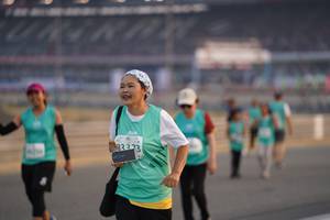 BIB: 83333
                            <button type="button" onclick="openModal(10519616)" class="btn btn-primary btn-sm float-right btn-popup" data-toggle="modal" data-target=".modal-high-quality">
                        <i class="fas fa-shopping-cart"></i> Add to Cart
                    </button>
                                            <button type="button" onclick="isThisMe(10519616, true)" class="btn btn-success btn-sm float-right btn-popup btn-isme hidden" data-toggle="tooltip" data-placement="bottom" title="นี่คือรูปของคุณใช่ไหม คลิกที่นี่เพื่อเอาเข้าอัลบั้ม">
                        <i class="fas fa-plus"></i> Add to album
                    </button>
                    <button type="button" onclick="isThisMe(10519616, false)" class="btn btn-warning btn-sm float-right btn-popup btn-isnotme hidden">
                        <i class="fas fa-ban"></i> Remove from album
                    </button>