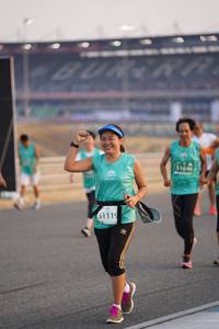 BIB: 1119
                            <button type="button" onclick="openModal(10515873)" class="btn btn-primary btn-sm float-right btn-popup" data-toggle="modal" data-target=".modal-high-quality">
                        <i class="fas fa-shopping-cart"></i> Add to Cart
                    </button>
                                            <button type="button" onclick="isThisMe(10515873, true)" class="btn btn-success btn-sm float-right btn-popup btn-isme hidden" data-toggle="tooltip" data-placement="bottom" title="นี่คือรูปของคุณใช่ไหม คลิกที่นี่เพื่อเอาเข้าอัลบั้ม">
                        <i class="fas fa-plus"></i> Add to album
                    </button>
                    <button type="button" onclick="isThisMe(10515873, false)" class="btn btn-warning btn-sm float-right btn-popup btn-isnotme hidden">
                        <i class="fas fa-ban"></i> Remove from album
                    </button>