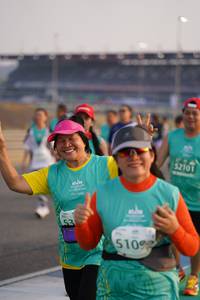 BIB: 52101, 510
                            <button type="button" onclick="openModal(10514217)" class="btn btn-primary btn-sm float-right btn-popup" data-toggle="modal" data-target=".modal-high-quality">
                        <i class="fas fa-shopping-cart"></i> Add to Cart
                    </button>
                                            <button type="button" onclick="isThisMe(10514217, true)" class="btn btn-success btn-sm float-right btn-popup btn-isme hidden" data-toggle="tooltip" data-placement="bottom" title="นี่คือรูปของคุณใช่ไหม คลิกที่นี่เพื่อเอาเข้าอัลบั้ม">
                        <i class="fas fa-plus"></i> Add to album
                    </button>
                    <button type="button" onclick="isThisMe(10514217, false)" class="btn btn-warning btn-sm float-right btn-popup btn-isnotme hidden">
                        <i class="fas fa-ban"></i> Remove from album
                    </button>