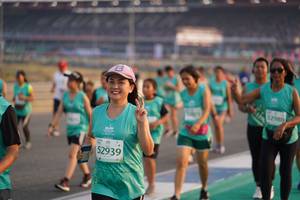 BIB: 52980, 52939
                            <button type="button" onclick="openModal(10513757)" class="btn btn-primary btn-sm float-right btn-popup" data-toggle="modal" data-target=".modal-high-quality">
                        <i class="fas fa-shopping-cart"></i> Add to Cart
                    </button>
                                            <button type="button" onclick="isThisMe(10513757, true)" class="btn btn-success btn-sm float-right btn-popup btn-isme hidden" data-toggle="tooltip" data-placement="bottom" title="นี่คือรูปของคุณใช่ไหม คลิกที่นี่เพื่อเอาเข้าอัลบั้ม">
                        <i class="fas fa-plus"></i> Add to album
                    </button>
                    <button type="button" onclick="isThisMe(10513757, false)" class="btn btn-warning btn-sm float-right btn-popup btn-isnotme hidden">
                        <i class="fas fa-ban"></i> Remove from album
                    </button>