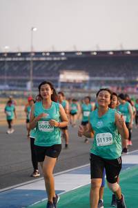 BIB: 0928, 51139
                            <button type="button" onclick="openModal(10514330)" class="btn btn-primary btn-sm float-right btn-popup" data-toggle="modal" data-target=".modal-high-quality">
                        <i class="fas fa-shopping-cart"></i> Add to Cart
                    </button>
                                            <button type="button" onclick="isThisMe(10514330, true)" class="btn btn-success btn-sm float-right btn-popup btn-isme hidden" data-toggle="tooltip" data-placement="bottom" title="นี่คือรูปของคุณใช่ไหม คลิกที่นี่เพื่อเอาเข้าอัลบั้ม">
                        <i class="fas fa-plus"></i> Add to album
                    </button>
                    <button type="button" onclick="isThisMe(10514330, false)" class="btn btn-warning btn-sm float-right btn-popup btn-isnotme hidden">
                        <i class="fas fa-ban"></i> Remove from album
                    </button>