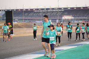 BIB: 50542
                            <button type="button" onclick="openModal(10519680)" class="btn btn-primary btn-sm float-right btn-popup" data-toggle="modal" data-target=".modal-high-quality">
                        <i class="fas fa-shopping-cart"></i> Add to Cart
                    </button>
                                            <button type="button" onclick="isThisMe(10519680, true)" class="btn btn-success btn-sm float-right btn-popup btn-isme hidden" data-toggle="tooltip" data-placement="bottom" title="นี่คือรูปของคุณใช่ไหม คลิกที่นี่เพื่อเอาเข้าอัลบั้ม">
                        <i class="fas fa-plus"></i> Add to album
                    </button>
                    <button type="button" onclick="isThisMe(10519680, false)" class="btn btn-warning btn-sm float-right btn-popup btn-isnotme hidden">
                        <i class="fas fa-ban"></i> Remove from album
                    </button>