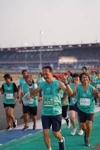 BIB: 1014, 51232, 50253
                            <button type="button" onclick="openModal(10513996)" class="btn btn-primary btn-sm float-right btn-popup" data-toggle="modal" data-target=".modal-high-quality">
                        <i class="fas fa-shopping-cart"></i> Add to Cart
                    </button>
                                            <button type="button" onclick="isThisMe(10513996, true)" class="btn btn-success btn-sm float-right btn-popup btn-isme hidden" data-toggle="tooltip" data-placement="bottom" title="นี่คือรูปของคุณใช่ไหม คลิกที่นี่เพื่อเอาเข้าอัลบั้ม">
                        <i class="fas fa-plus"></i> Add to album
                    </button>
                    <button type="button" onclick="isThisMe(10513996, false)" class="btn btn-warning btn-sm float-right btn-popup btn-isnotme hidden">
                        <i class="fas fa-ban"></i> Remove from album
                    </button>