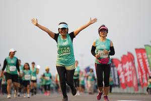 BIB: 51653, 52341
                            <button type="button" onclick="openModal(10523728)" class="btn btn-primary btn-sm float-right btn-popup" data-toggle="modal" data-target=".modal-high-quality">
                        <i class="fas fa-shopping-cart"></i> Add to Cart
                    </button>
                                            <button type="button" onclick="isThisMe(10523728, true)" class="btn btn-success btn-sm float-right btn-popup btn-isme hidden" data-toggle="tooltip" data-placement="bottom" title="นี่คือรูปของคุณใช่ไหม คลิกที่นี่เพื่อเอาเข้าอัลบั้ม">
                        <i class="fas fa-plus"></i> Add to album
                    </button>
                    <button type="button" onclick="isThisMe(10523728, false)" class="btn btn-warning btn-sm float-right btn-popup btn-isnotme hidden">
                        <i class="fas fa-ban"></i> Remove from album
                    </button>