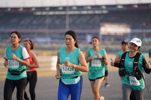 BIB: 53110, 52630, 52428, 092
                            <button type="button" onclick="openModal(10511059)" class="btn btn-primary btn-sm float-right btn-popup" data-toggle="modal" data-target=".modal-high-quality">
                        <i class="fas fa-shopping-cart"></i> Add to Cart
                    </button>
                                            <button type="button" onclick="isThisMe(10511059, true)" class="btn btn-success btn-sm float-right btn-popup btn-isme hidden" data-toggle="tooltip" data-placement="bottom" title="นี่คือรูปของคุณใช่ไหม คลิกที่นี่เพื่อเอาเข้าอัลบั้ม">
                        <i class="fas fa-plus"></i> Add to album
                    </button>
                    <button type="button" onclick="isThisMe(10511059, false)" class="btn btn-warning btn-sm float-right btn-popup btn-isnotme hidden">
                        <i class="fas fa-ban"></i> Remove from album
                    </button>