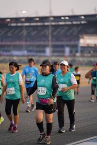 BIB: 1131, 2737
                            <button type="button" onclick="openModal(10514641)" class="btn btn-primary btn-sm float-right btn-popup" data-toggle="modal" data-target=".modal-high-quality">
                        <i class="fas fa-shopping-cart"></i> Add to Cart
                    </button>
                                            <button type="button" onclick="isThisMe(10514641, true)" class="btn btn-success btn-sm float-right btn-popup btn-isme hidden" data-toggle="tooltip" data-placement="bottom" title="นี่คือรูปของคุณใช่ไหม คลิกที่นี่เพื่อเอาเข้าอัลบั้ม">
                        <i class="fas fa-plus"></i> Add to album
                    </button>
                    <button type="button" onclick="isThisMe(10514641, false)" class="btn btn-warning btn-sm float-right btn-popup btn-isnotme hidden">
                        <i class="fas fa-ban"></i> Remove from album
                    </button>