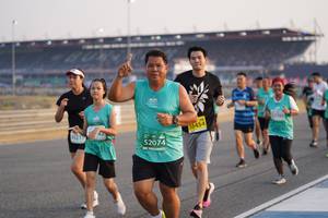 BIB: 53454, 51219, 52074
                            <button type="button" onclick="openModal(10511435)" class="btn btn-primary btn-sm float-right btn-popup" data-toggle="modal" data-target=".modal-high-quality">
                        <i class="fas fa-shopping-cart"></i> Add to Cart
                    </button>
                                            <button type="button" onclick="isThisMe(10511435, true)" class="btn btn-success btn-sm float-right btn-popup btn-isme hidden" data-toggle="tooltip" data-placement="bottom" title="นี่คือรูปของคุณใช่ไหม คลิกที่นี่เพื่อเอาเข้าอัลบั้ม">
                        <i class="fas fa-plus"></i> Add to album
                    </button>
                    <button type="button" onclick="isThisMe(10511435, false)" class="btn btn-warning btn-sm float-right btn-popup btn-isnotme hidden">
                        <i class="fas fa-ban"></i> Remove from album
                    </button>