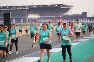 BIB: 52944, 53227, 53236, 2788
                            <button type="button" onclick="openModal(10515070)" class="btn btn-primary btn-sm float-right btn-popup" data-toggle="modal" data-target=".modal-high-quality">
                        <i class="fas fa-shopping-cart"></i> Add to Cart
                    </button>
                                            <button type="button" onclick="isThisMe(10515070, true)" class="btn btn-success btn-sm float-right btn-popup btn-isme hidden" data-toggle="tooltip" data-placement="bottom" title="นี่คือรูปของคุณใช่ไหม คลิกที่นี่เพื่อเอาเข้าอัลบั้ม">
                        <i class="fas fa-plus"></i> Add to album
                    </button>
                    <button type="button" onclick="isThisMe(10515070, false)" class="btn btn-warning btn-sm float-right btn-popup btn-isnotme hidden">
                        <i class="fas fa-ban"></i> Remove from album
                    </button>