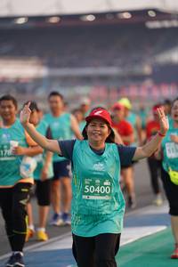 BIB: 178, 50400
                            <button type="button" onclick="openModal(10517567)" class="btn btn-primary btn-sm float-right btn-popup" data-toggle="modal" data-target=".modal-high-quality">
                        <i class="fas fa-shopping-cart"></i> Add to Cart
                    </button>
                                            <button type="button" onclick="isThisMe(10517567, true)" class="btn btn-success btn-sm float-right btn-popup btn-isme hidden" data-toggle="tooltip" data-placement="bottom" title="นี่คือรูปของคุณใช่ไหม คลิกที่นี่เพื่อเอาเข้าอัลบั้ม">
                        <i class="fas fa-plus"></i> Add to album
                    </button>
                    <button type="button" onclick="isThisMe(10517567, false)" class="btn btn-warning btn-sm float-right btn-popup btn-isnotme hidden">
                        <i class="fas fa-ban"></i> Remove from album
                    </button>