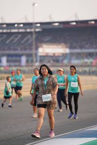 BIB: 5127
                            <button type="button" onclick="openModal(10515416)" class="btn btn-primary btn-sm float-right btn-popup" data-toggle="modal" data-target=".modal-high-quality">
                        <i class="fas fa-shopping-cart"></i> Add to Cart
                    </button>
                                            <button type="button" onclick="isThisMe(10515416, true)" class="btn btn-success btn-sm float-right btn-popup btn-isme hidden" data-toggle="tooltip" data-placement="bottom" title="นี่คือรูปของคุณใช่ไหม คลิกที่นี่เพื่อเอาเข้าอัลบั้ม">
                        <i class="fas fa-plus"></i> Add to album
                    </button>
                    <button type="button" onclick="isThisMe(10515416, false)" class="btn btn-warning btn-sm float-right btn-popup btn-isnotme hidden">
                        <i class="fas fa-ban"></i> Remove from album
                    </button>