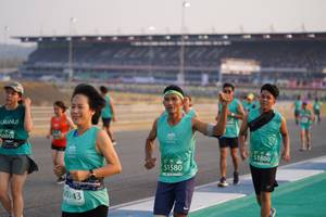 BIB: 51880, 51580, 50143
                            <button type="button" onclick="openModal(10513644)" class="btn btn-primary btn-sm float-right btn-popup" data-toggle="modal" data-target=".modal-high-quality">
                        <i class="fas fa-shopping-cart"></i> Add to Cart
                    </button>
                                            <button type="button" onclick="isThisMe(10513644, true)" class="btn btn-success btn-sm float-right btn-popup btn-isme hidden" data-toggle="tooltip" data-placement="bottom" title="นี่คือรูปของคุณใช่ไหม คลิกที่นี่เพื่อเอาเข้าอัลบั้ม">
                        <i class="fas fa-plus"></i> Add to album
                    </button>
                    <button type="button" onclick="isThisMe(10513644, false)" class="btn btn-warning btn-sm float-right btn-popup btn-isnotme hidden">
                        <i class="fas fa-ban"></i> Remove from album
                    </button>