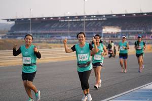 BIB: 51028, 52457, 52780, 
                            <button type="button" onclick="openModal(10512056)" class="btn btn-primary btn-sm float-right btn-popup" data-toggle="modal" data-target=".modal-high-quality">
                        <i class="fas fa-shopping-cart"></i> Add to Cart
                    </button>
                                            <button type="button" onclick="isThisMe(10512056, true)" class="btn btn-success btn-sm float-right btn-popup btn-isme hidden" data-toggle="tooltip" data-placement="bottom" title="นี่คือรูปของคุณใช่ไหม คลิกที่นี่เพื่อเอาเข้าอัลบั้ม">
                        <i class="fas fa-plus"></i> Add to album
                    </button>
                    <button type="button" onclick="isThisMe(10512056, false)" class="btn btn-warning btn-sm float-right btn-popup btn-isnotme hidden">
                        <i class="fas fa-ban"></i> Remove from album
                    </button>