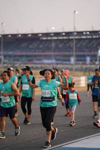 BIB: 53020, 2735, 2226, 2654
                            <button type="button" onclick="openModal(10514760)" class="btn btn-primary btn-sm float-right btn-popup" data-toggle="modal" data-target=".modal-high-quality">
                        <i class="fas fa-shopping-cart"></i> Add to Cart
                    </button>
                                            <button type="button" onclick="isThisMe(10514760, true)" class="btn btn-success btn-sm float-right btn-popup btn-isme hidden" data-toggle="tooltip" data-placement="bottom" title="นี่คือรูปของคุณใช่ไหม คลิกที่นี่เพื่อเอาเข้าอัลบั้ม">
                        <i class="fas fa-plus"></i> Add to album
                    </button>
                    <button type="button" onclick="isThisMe(10514760, false)" class="btn btn-warning btn-sm float-right btn-popup btn-isnotme hidden">
                        <i class="fas fa-ban"></i> Remove from album
                    </button>