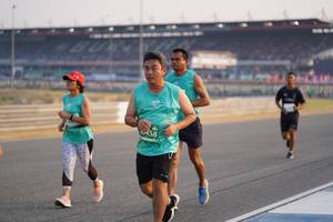 BIB: 
                            <button type="button" onclick="openModal(10511176)" class="btn btn-primary btn-sm float-right btn-popup" data-toggle="modal" data-target=".modal-high-quality">
                        <i class="fas fa-shopping-cart"></i> Add to Cart
                    </button>
                                            <button type="button" onclick="isThisMe(10511176, true)" class="btn btn-success btn-sm float-right btn-popup btn-isme hidden" data-toggle="tooltip" data-placement="bottom" title="นี่คือรูปของคุณใช่ไหม คลิกที่นี่เพื่อเอาเข้าอัลบั้ม">
                        <i class="fas fa-plus"></i> Add to album
                    </button>
                    <button type="button" onclick="isThisMe(10511176, false)" class="btn btn-warning btn-sm float-right btn-popup btn-isnotme hidden">
                        <i class="fas fa-ban"></i> Remove from album
                    </button>