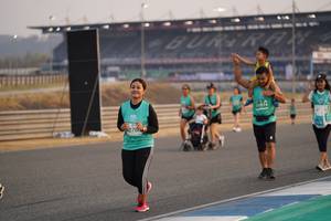 BIB: 1974, 278
                            <button type="button" onclick="openModal(10519480)" class="btn btn-primary btn-sm float-right btn-popup" data-toggle="modal" data-target=".modal-high-quality">
                        <i class="fas fa-shopping-cart"></i> Add to Cart
                    </button>
                                            <button type="button" onclick="isThisMe(10519480, true)" class="btn btn-success btn-sm float-right btn-popup btn-isme hidden" data-toggle="tooltip" data-placement="bottom" title="นี่คือรูปของคุณใช่ไหม คลิกที่นี่เพื่อเอาเข้าอัลบั้ม">
                        <i class="fas fa-plus"></i> Add to album
                    </button>
                    <button type="button" onclick="isThisMe(10519480, false)" class="btn btn-warning btn-sm float-right btn-popup btn-isnotme hidden">
                        <i class="fas fa-ban"></i> Remove from album
                    </button>