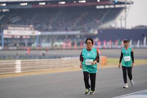 BIB: 52567, 53330
                            <button type="button" onclick="openModal(10521582)" class="btn btn-primary btn-sm float-right btn-popup" data-toggle="modal" data-target=".modal-high-quality">
                        <i class="fas fa-shopping-cart"></i> Add to Cart
                    </button>
                                            <button type="button" onclick="isThisMe(10521582, true)" class="btn btn-success btn-sm float-right btn-popup btn-isme hidden" data-toggle="tooltip" data-placement="bottom" title="นี่คือรูปของคุณใช่ไหม คลิกที่นี่เพื่อเอาเข้าอัลบั้ม">
                        <i class="fas fa-plus"></i> Add to album
                    </button>
                    <button type="button" onclick="isThisMe(10521582, false)" class="btn btn-warning btn-sm float-right btn-popup btn-isnotme hidden">
                        <i class="fas fa-ban"></i> Remove from album
                    </button>