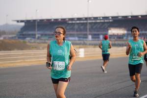 BIB: 5018, 1103
                            <button type="button" onclick="openModal(10511337)" class="btn btn-primary btn-sm float-right btn-popup" data-toggle="modal" data-target=".modal-high-quality">
                        <i class="fas fa-shopping-cart"></i> Add to Cart
                    </button>
                                            <button type="button" onclick="isThisMe(10511337, true)" class="btn btn-success btn-sm float-right btn-popup btn-isme hidden" data-toggle="tooltip" data-placement="bottom" title="นี่คือรูปของคุณใช่ไหม คลิกที่นี่เพื่อเอาเข้าอัลบั้ม">
                        <i class="fas fa-plus"></i> Add to album
                    </button>
                    <button type="button" onclick="isThisMe(10511337, false)" class="btn btn-warning btn-sm float-right btn-popup btn-isnotme hidden">
                        <i class="fas fa-ban"></i> Remove from album
                    </button>