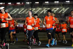 BIB: 5622, 28767, 5609, 2696, 28719, 2437
                            <button type="button" onclick="openModal(11253127)" class="btn btn-primary btn-sm float-right btn-popup" data-toggle="modal" data-target=".modal-high-quality">
                        <i class="fas fa-shopping-cart"></i> Add to Cart
                    </button>
                                            <button type="button" onclick="isThisMe(11253127, true)" class="btn btn-success btn-sm float-right btn-popup btn-isme hidden" data-toggle="tooltip" data-placement="bottom" title="นี่คือรูปของคุณใช่ไหม คลิกที่นี่เพื่อเอาเข้าอัลบั้ม">
                        <i class="fas fa-plus"></i> Add to album
                    </button>
                    <button type="button" onclick="isThisMe(11253127, false)" class="btn btn-warning btn-sm float-right btn-popup btn-isnotme hidden">
                        <i class="fas fa-ban"></i> Remove from album
                    </button>