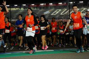BIB: 70109, 2465, 09810, 2500, 27153, 28125, 23638
                            <button type="button" onclick="openModal(11316395)" class="btn btn-primary btn-sm float-right btn-popup" data-toggle="modal" data-target=".modal-high-quality">
                        <i class="fas fa-shopping-cart"></i> Add to Cart
                    </button>
                                            <button type="button" onclick="isThisMe(11316395, true)" class="btn btn-success btn-sm float-right btn-popup btn-isme hidden" data-toggle="tooltip" data-placement="bottom" title="นี่คือรูปของคุณใช่ไหม คลิกที่นี่เพื่อเอาเข้าอัลบั้ม">
                        <i class="fas fa-plus"></i> Add to album
                    </button>
                    <button type="button" onclick="isThisMe(11316395, false)" class="btn btn-warning btn-sm float-right btn-popup btn-isnotme hidden">
                        <i class="fas fa-ban"></i> Remove from album
                    </button>